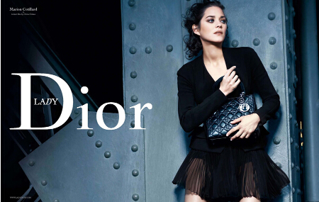 迪奥DIOR经典款戴妃包（Lady Dior）真假如何辨别？