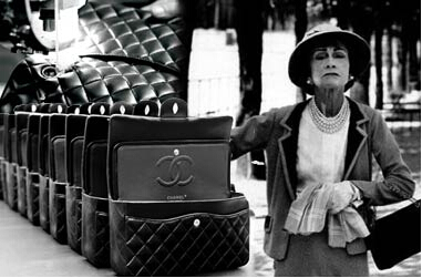香奈儿Chanel2.55包包经典款是如何诞生的？